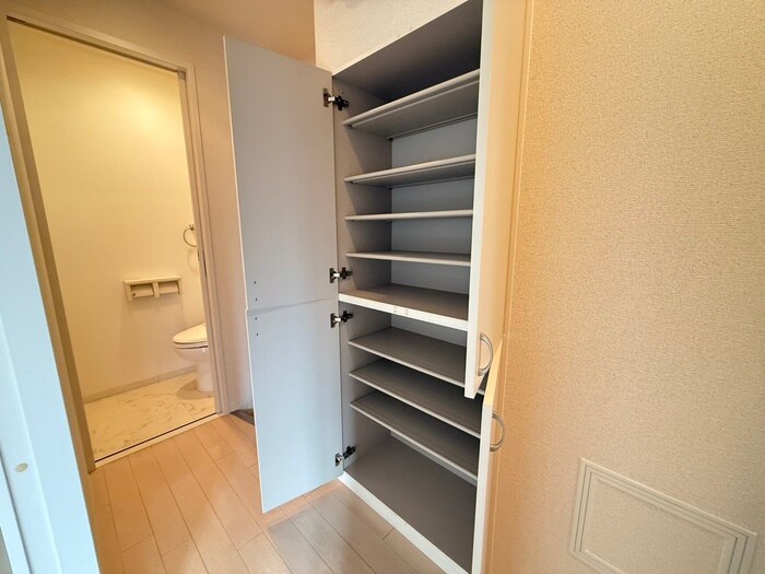 物件内観写真20　(靴箱)