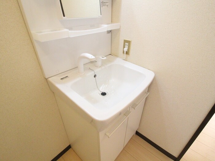 物件内観写真12　(洗面)