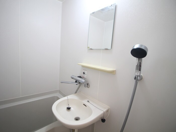 物件内観写真13　(洗面)