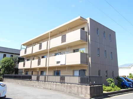 シャトレ徳重外観写真