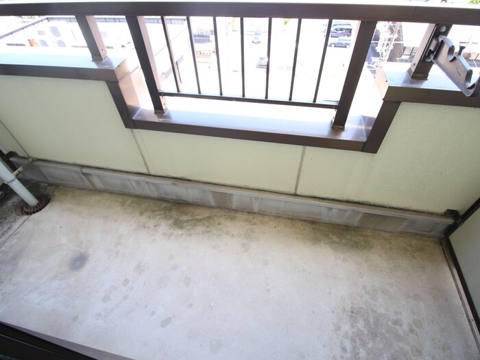 物件内観写真10　(ベランダ・バルコニー)