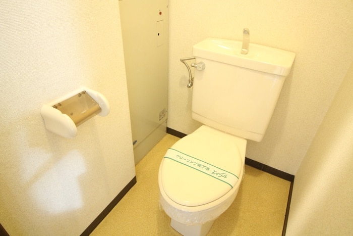 物件内観写真11　(トイレ)