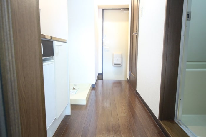 物件内観写真12　(廊下)