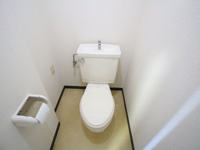 物件内観写真19　(トイレ)