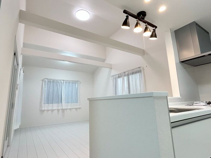 物件内観写真8　(居室)