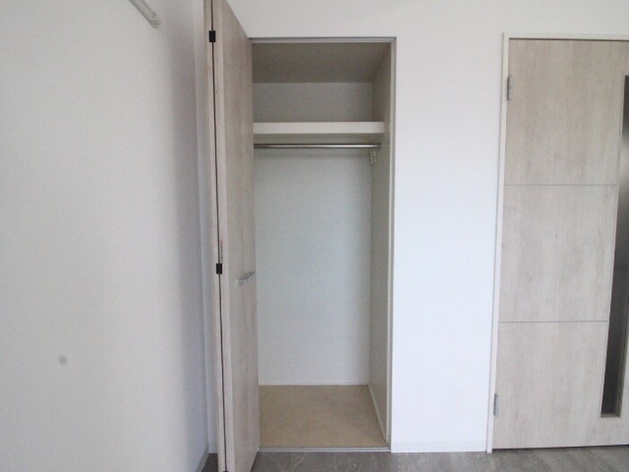 物件内観写真12　(収納)