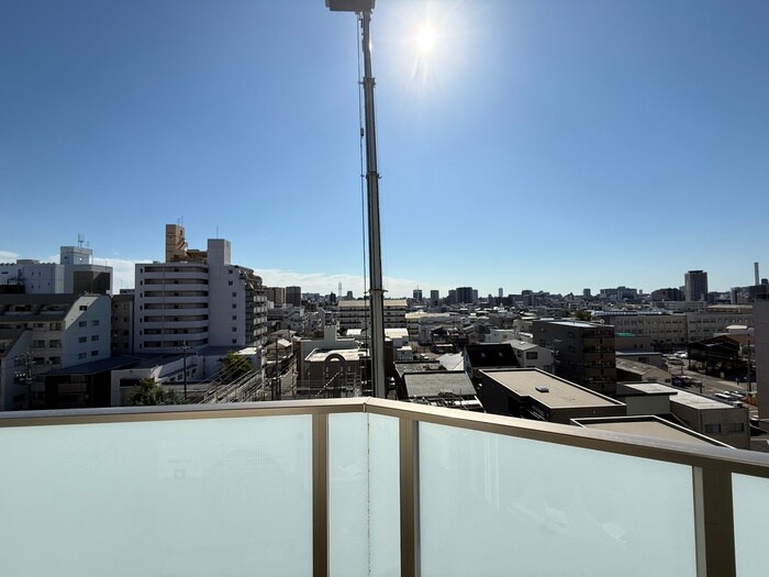 物件内観写真15　(室内からの展望)