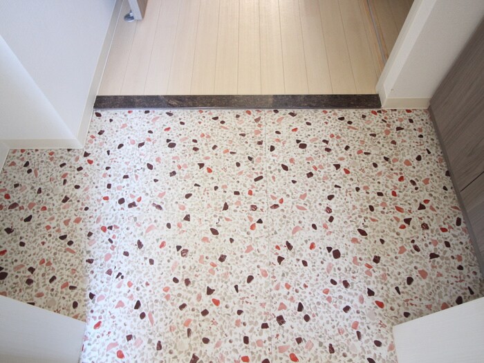 物件内観写真19　(玄関)