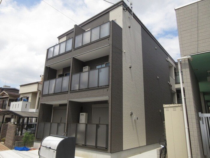 物件外観写真1　(外観写真)