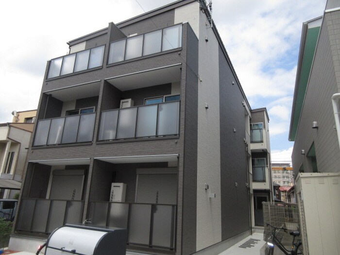 物件外観写真3　(外観写真)