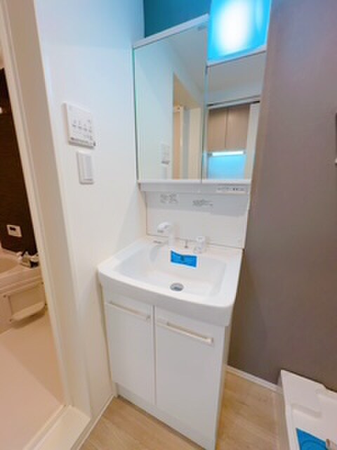 物件内観写真15　(洗面)