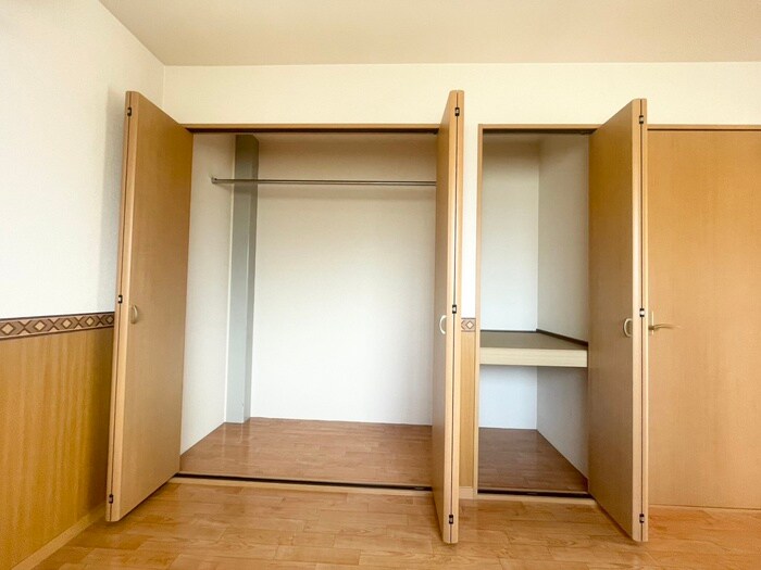 物件内観写真11　(収納)