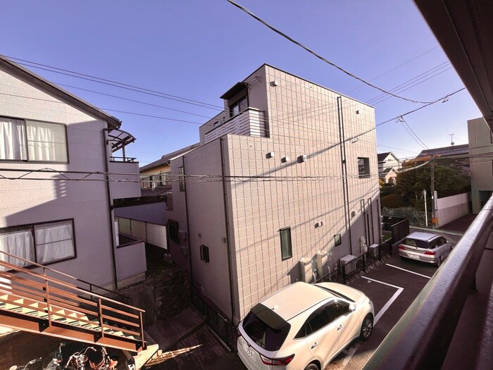 物件内観写真22　(室内からの展望)