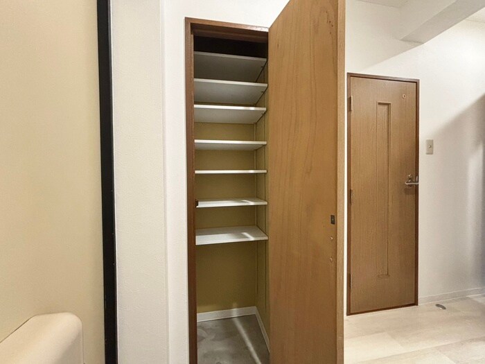 物件内観写真19　(靴箱)