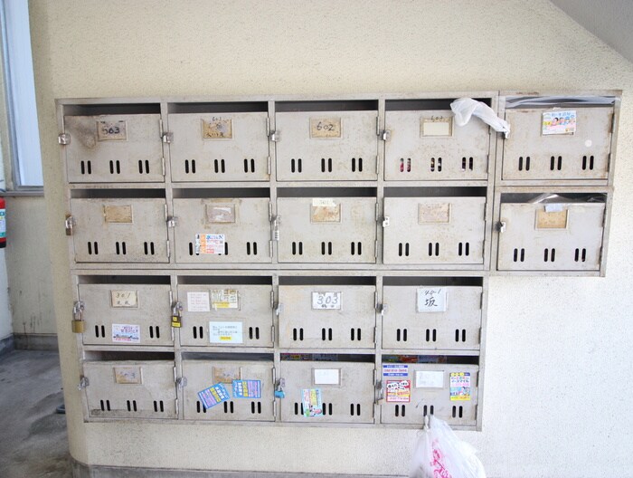 物件外観写真4　(建物設備)