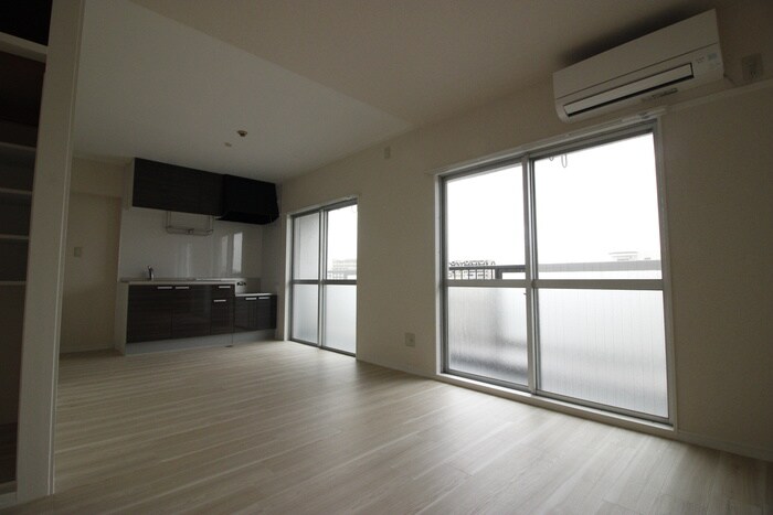 物件内観写真10　(居室)