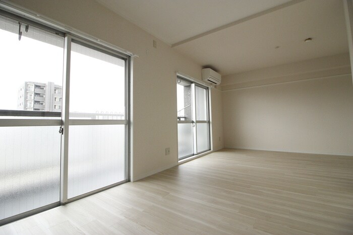 物件内観写真11　(居室)