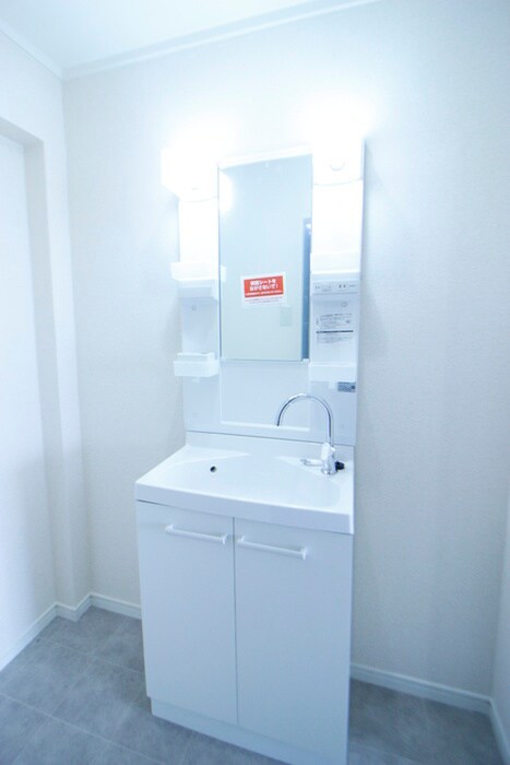 物件内観写真12　(洗面)