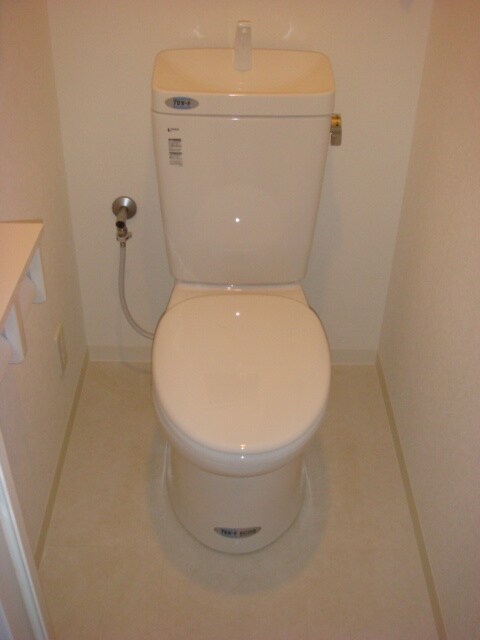 物件内観写真10　(トイレ)