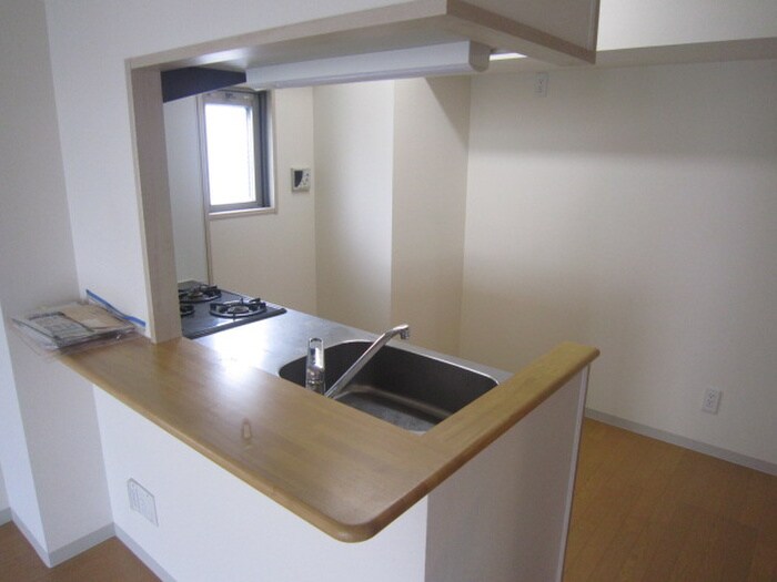 物件内観写真8　(キッチン)