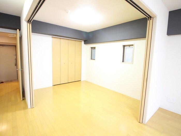 物件内観写真11　(居室)