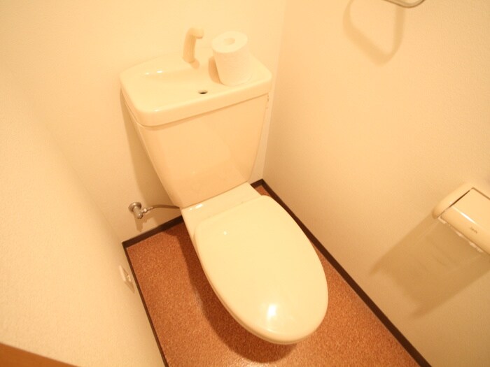 物件内観写真15　(トイレ)