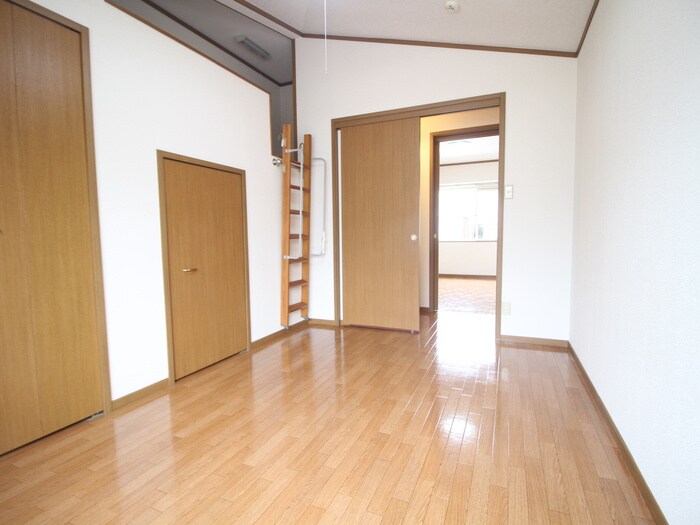 物件内観写真17　(居室)