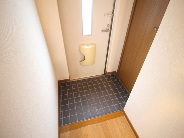 物件内観写真20　(玄関)