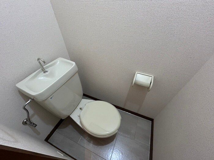 物件内観写真13　(トイレ)