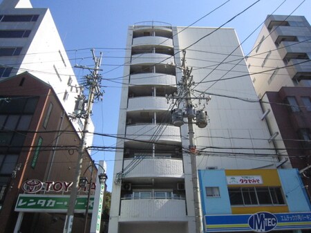 リアライズ錦外観写真