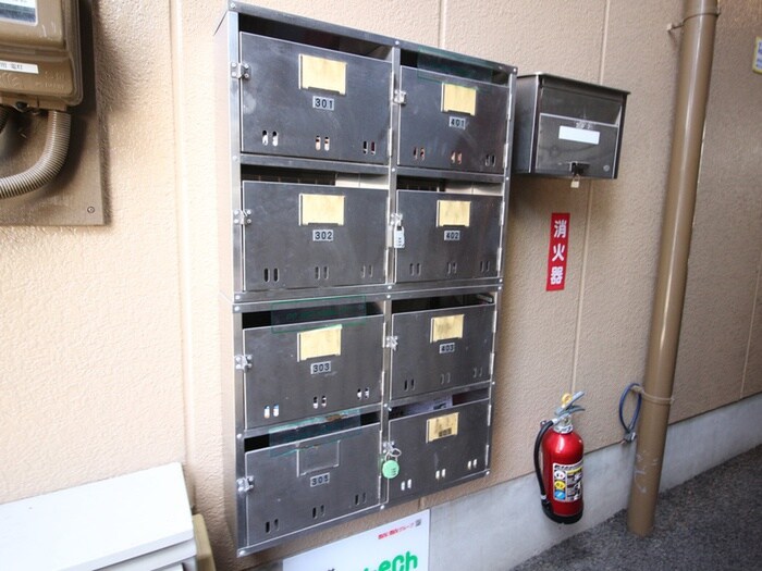 物件外観写真4　(建物設備)