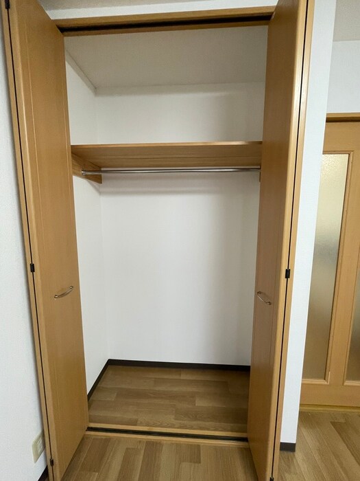 物件内観写真11　(収納)