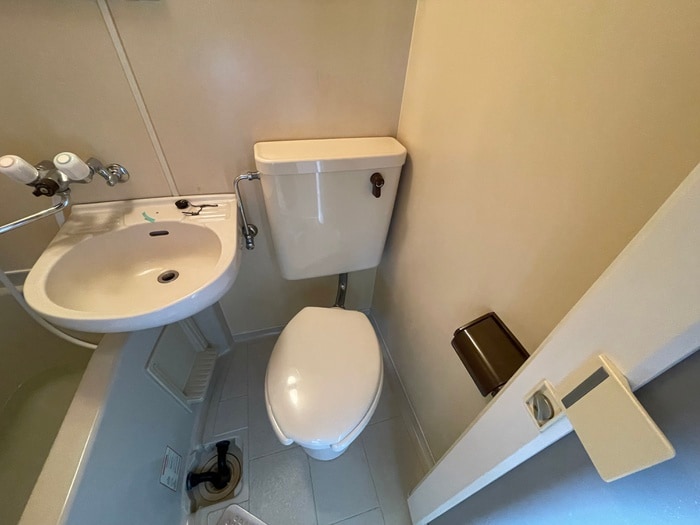 物件内観写真12　(トイレ)