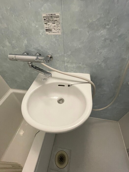 物件内観写真16　(洗面)