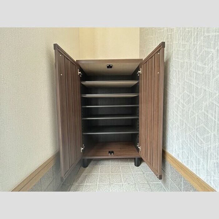 物件内観写真4　(靴箱)