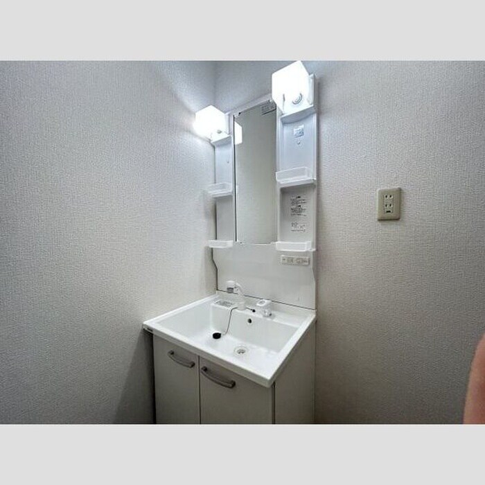 物件内観写真7　(洗面)