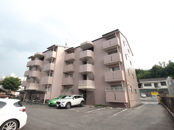 物件外観写真2　(外観写真)