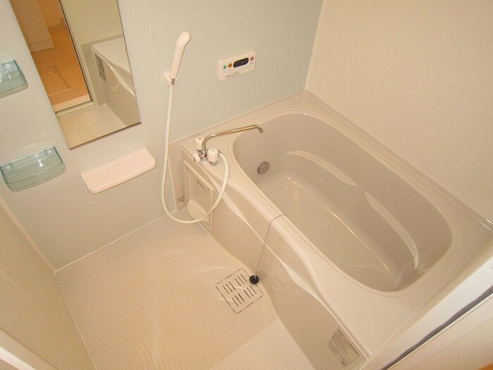 物件内観写真11　(バス／シャワールーム等)