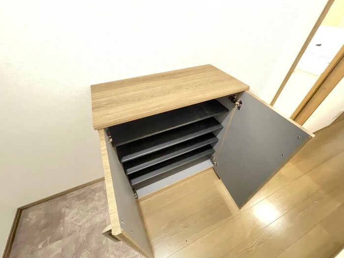 物件内観写真17　(靴箱)