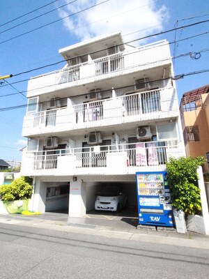 ラフィネ元八事外観写真