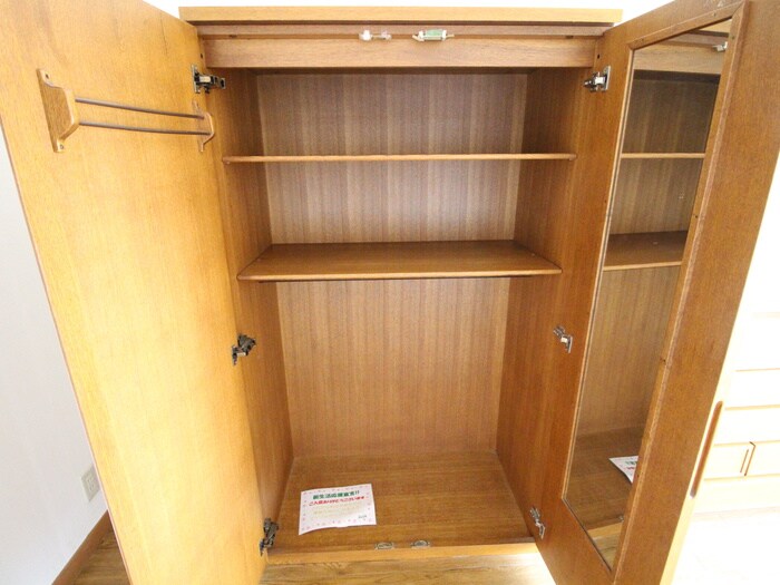 物件内観写真14　(収納)
