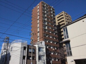 グレンパ－ク今池南イ－スト外観写真
