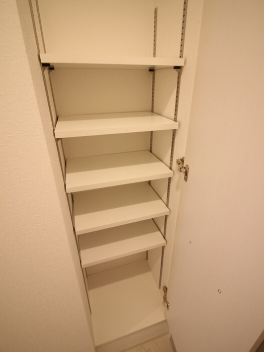 物件内観写真19　(靴箱)