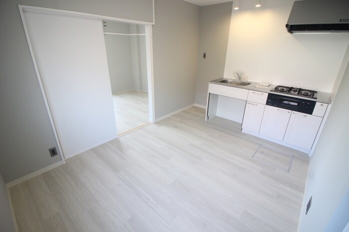 物件内観写真7　(居室)