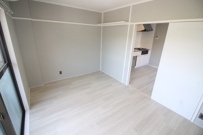 物件内観写真10　(居室)