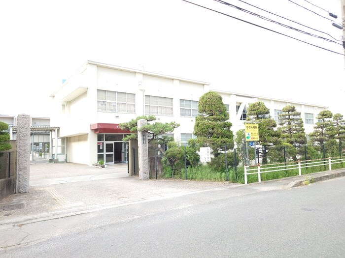 蟹江町立須西小学校