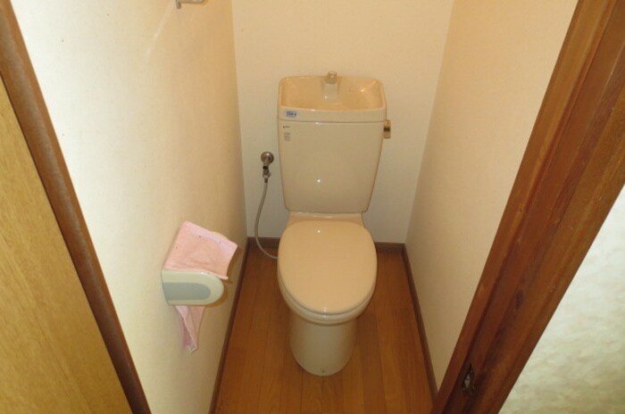 物件内観写真12　(トイレ)