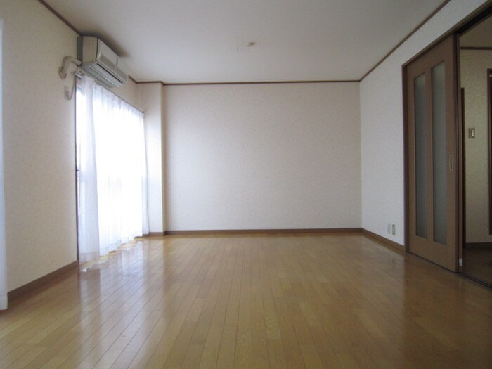 物件内観写真14　(居室)