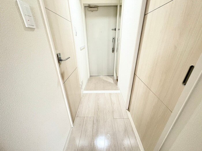 物件内観写真15　(廊下)
