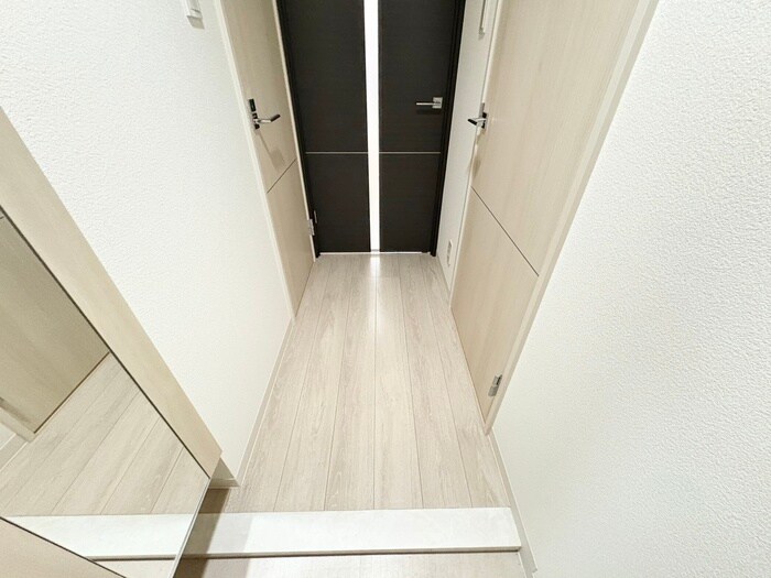 物件内観写真16　(廊下)